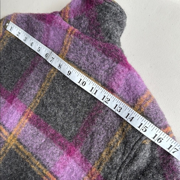 Peak Performance Plaid Gray, Pink, Purple Kelly Shirt Jacket Wool Shacket - Picture 14 of 16